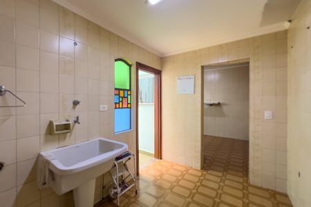 Casa para alugar com 275m², 4 quartos e 3 vagas Casa para alugar com 275m², 4 quartos e 3 vagasÁrea de serviço