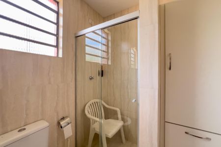 Casa para alugar com 275m², 4 quartos e 3 vagas Casa para alugar com 275m², 4 quartos e 3 vagasBanheiro