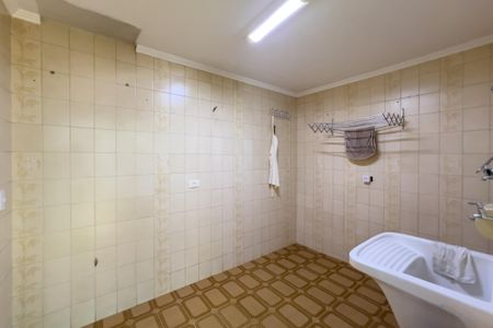 Casa para alugar com 275m², 4 quartos e 3 vagas Casa para alugar com 275m², 4 quartos e 3 vagasÁrea de serviço