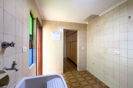 Casa para alugar com 275m², 4 quartos e 3 vagas Casa para alugar com 275m², 4 quartos e 3 vagasÁrea de serviço