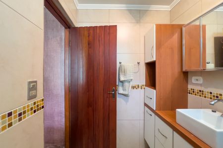 Casa para alugar com 275m², 4 quartos e 3 vagas Casa para alugar com 275m², 4 quartos e 3 vagas Banheiro do quarto 1