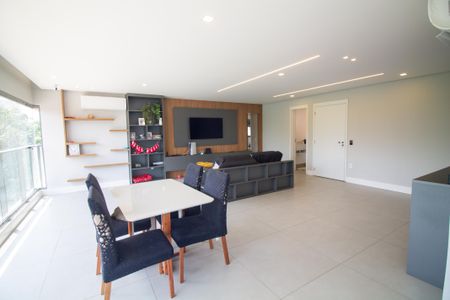 Sala de apartamento à venda com 3 quartos, 143m² em Campo Belo, São Paulo