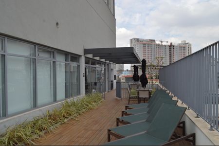 Studio para alugar com 27m², 1 quarto e sem vagaPiscina