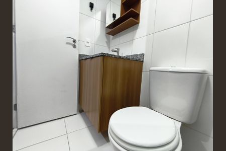 Studio para alugar com 27m², 1 quarto e sem vaga Studio para alugar com 27m², 1 quarto e sem vagaBanheiro