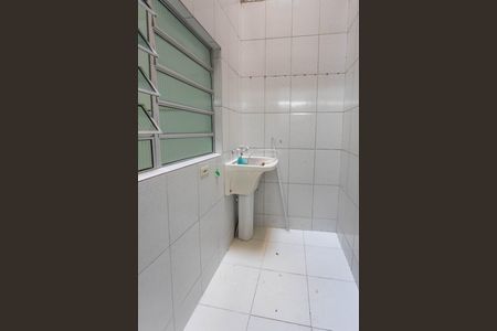 Casa para alugar com 40m², 1 quarto e sem vagaÁrea de serviço