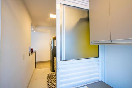 Apartamento à venda com 72m², 2 quartos e 1 vaga Apartamento à venda com 72m², 2 quartos e 1 vagaÁrea de serviço