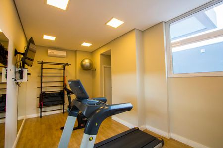Apartamento à venda com 72m², 2 quartos e 1 vaga Apartamento à venda com 72m², 2 quartos e 1 vagaÁrea comum - Academia