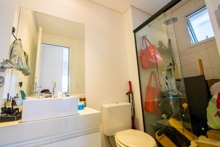 Apartamento à venda com 72m², 2 quartos e 1 vaga Apartamento à venda com 72m², 2 quartos e 1 vagaBanheiro do quarto 2