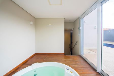 Apartamento à venda com 72m², 2 quartos e 1 vaga Apartamento à venda com 72m², 2 quartos e 1 vagaÁrea comum - Sauna