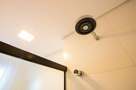 Apartamento à venda com 72m², 2 quartos e 1 vaga Apartamento à venda com 72m², 2 quartos e 1 vagaBanheiro do quarto 1