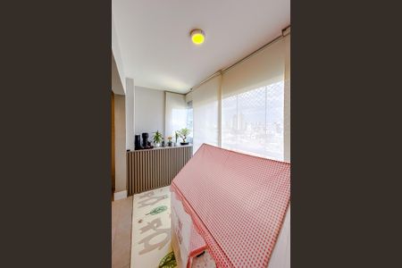 Apartamento à venda com 79m², 2 quartos e 2 vagasVaranda