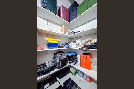 Apartamento à venda com 79m², 2 quartos e 2 vagasDeposito