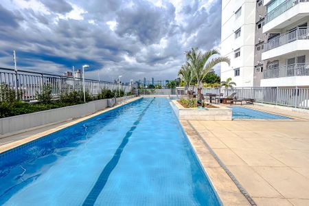 Apartamento à venda com 79m², 2 quartos e 2 vagasÁrea comum - Piscina