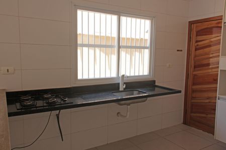 Casa para alugar com 62m², 2 quartos e 2 vagasCozinha