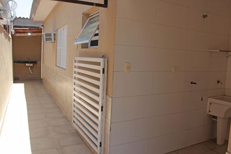 Casa para alugar com 62m², 2 quartos e 2 vagasÁrea de Serviço