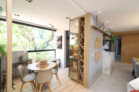 Apartamento à venda com 235m², 4 quartos e 2 vagasCozinha