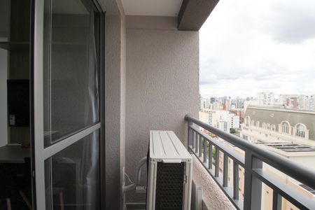 Varanda de apartamento à venda com 1 quarto, 25m² em Vila Nova Conceição, São Paulo