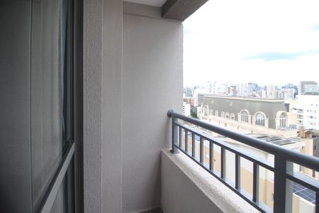 Varanda de apartamento à venda com 1 quarto, 25m² em Vila Nova Conceição, São Paulo