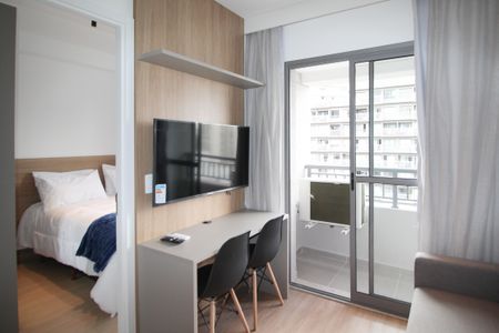 Sala de apartamento para alugar com 1 quarto, 25m² em Vila Nova Conceição, São Paulo