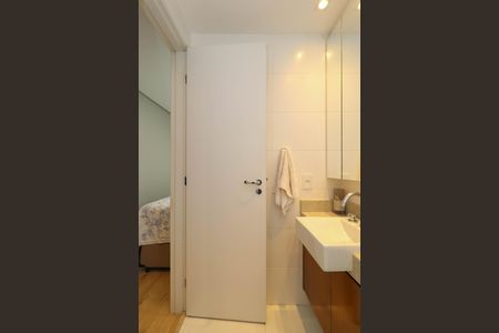 Apartamento à venda com 85m², 2 quartos e 3 vagasBanheiro da Suíte