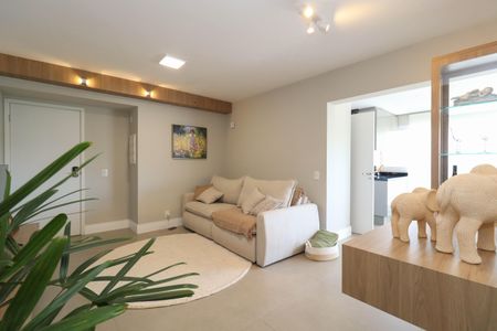Apartamento à venda com 85m², 2 quartos e 3 vagasSala