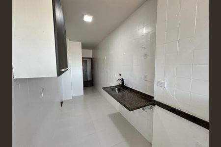Apartamento para alugar com 70m², 2 quartos e 1 vagaCozinha