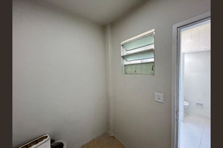 Apartamento para alugar com 70m², 2 quartos e 1 vagaQuarto de Serviço