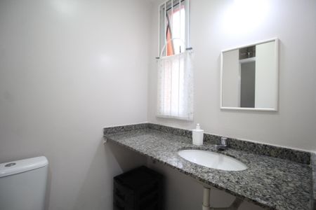 Apartamento à venda com 58m², 2 quartos e sem vagaBanheiro