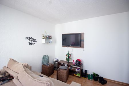 Sala de apartamento para alugar com 2 quartos, 50m² em Chácara Contagem, Contagem