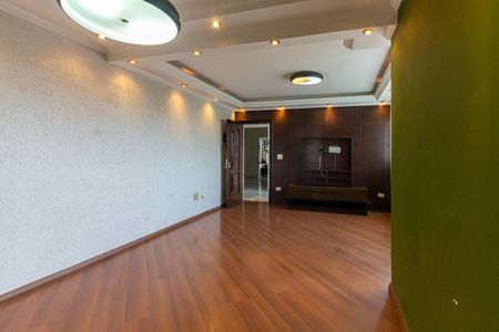 Apartamento à venda com 70m², 2 quartos e 1 vaga Apartamento à venda com 70m², 2 quartos e 1 vagaSala