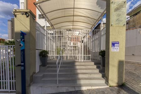 Apartamento à venda com 70m², 2 quartos e 1 vaga Apartamento à venda com 70m², 2 quartos e 1 vagaFachada + Plaquinha