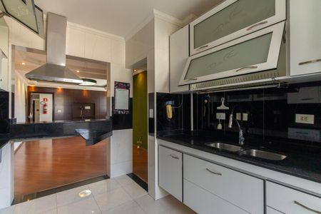 Apartamento à venda com 70m², 2 quartos e 1 vaga Apartamento à venda com 70m², 2 quartos e 1 vagaCozinha