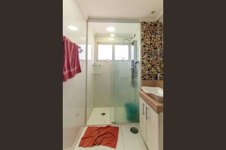 Apartamento à venda com 70m², 2 quartos e 1 vaga Apartamento à venda com 70m², 2 quartos e 1 vagaBanheiro