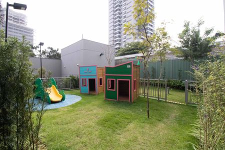 Apartamento à venda com 79m², 2 quartos e 1 vagaÁrea comum - Playground