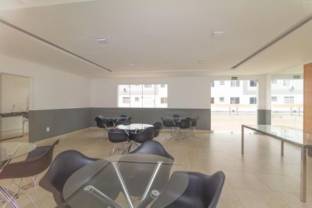Apartamento para alugar com 62m², 2 quartos e 1 vagaÁrea comum - Salão de festas