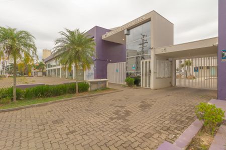 Apartamento para alugar com 62m², 2 quartos e 1 vagaFachada do condomínio