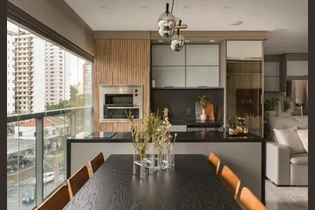 Apartamento à venda com 2 quartos, 95m² em Vila Olímpia, São Paulo