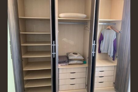 Apartamento à venda com 2 quartos, 56m² em Vila Regente Feijó, São Paulo