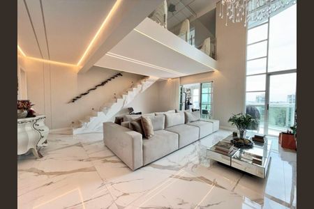 Apartamento à venda com 4 quartos, 212m² em Jardim Morumbi, São Paulo