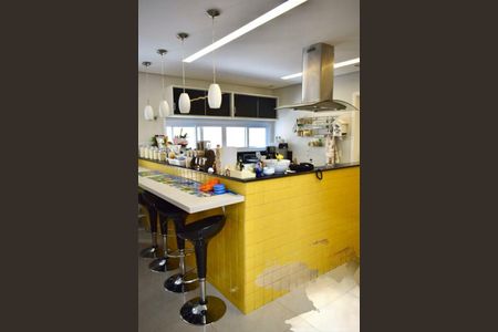 Casa de condomínio à venda com 400m², 5 quartos e 8 vagas