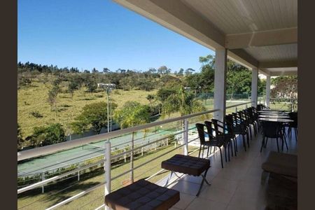 Casa de condomínio à venda com 700m², 4 quartos e 4 vagas