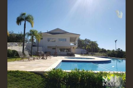 Casa de condomínio à venda com 700m², 4 quartos e 4 vagas