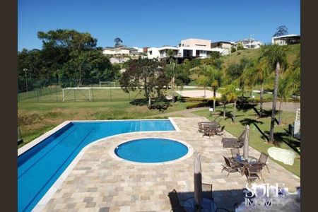 Casa de condomínio à venda com 700m², 4 quartos e 4 vagas