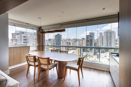 Apartamento para alugar com 84m², 3 quartos e 2 vagas