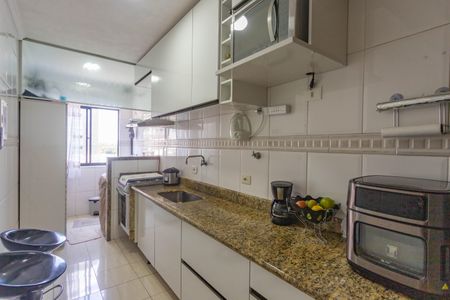 Apartamento à venda com 70m², 2 quartos e 1 vagaCozinha 
