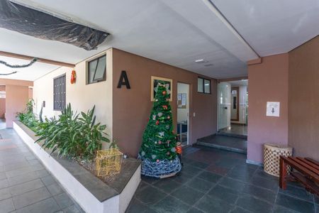 Apartamento à venda com 70m², 2 quartos e 1 vagaEntrada do bloco 