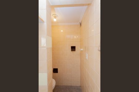 Apartamento para alugar com 70m², 3 quartos e 2 vagasBanheiro de serviço