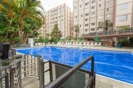 Apartamento para alugar com 70m², 3 quartos e 2 vagasÁrea comum - Piscina