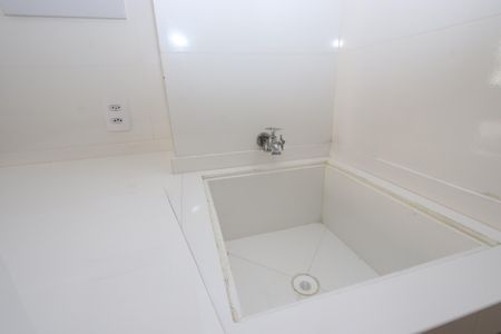 Apartamento para alugar com 32m², 2 quartos e sem vagaCozinha - detalhe lavanderia