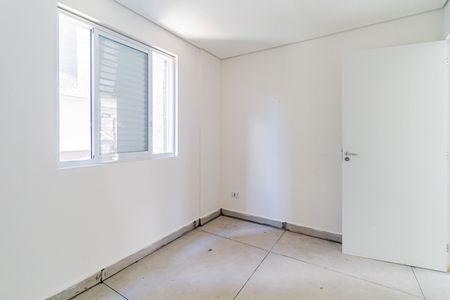 Apartamento para alugar com 66m², 2 quartos e 1 vagaQuarto 02
